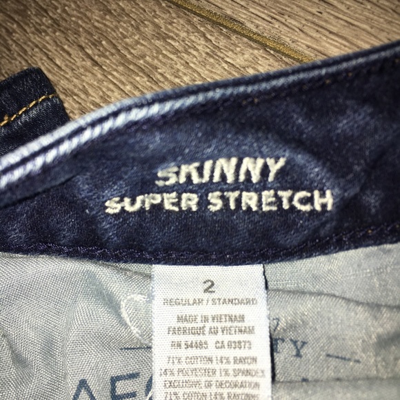 American Eagle Jeans - Size 2 - Picture 2 of 7